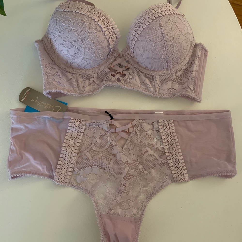 Lavender lingerie set, never worn